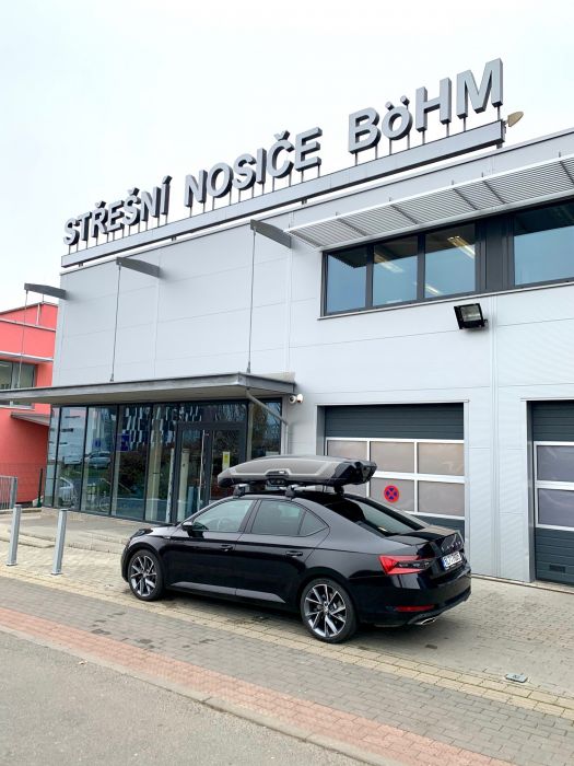 Náhľad produktu - Strešný box Thule Vector L Titan Matte