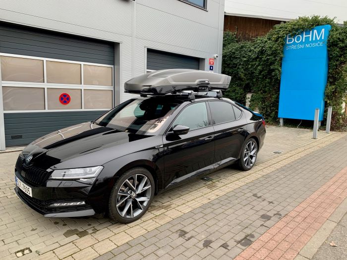 Náhľad produktu - Strešný box Thule Vector L Titan Matte