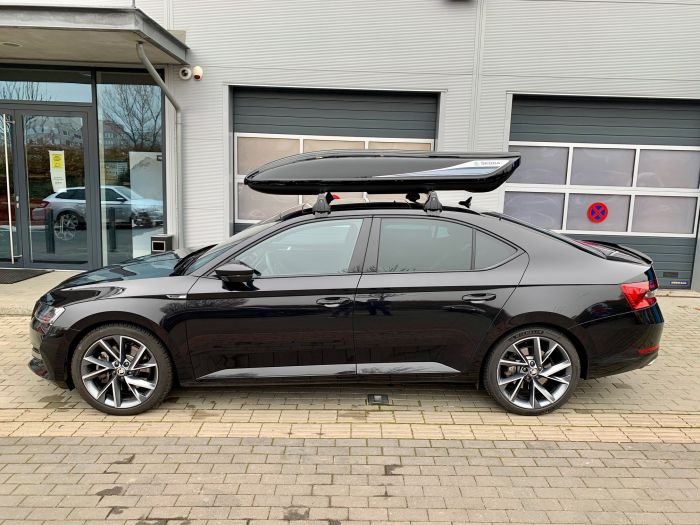 Náhľad produktu - Škoda originál strešný box - Čierny