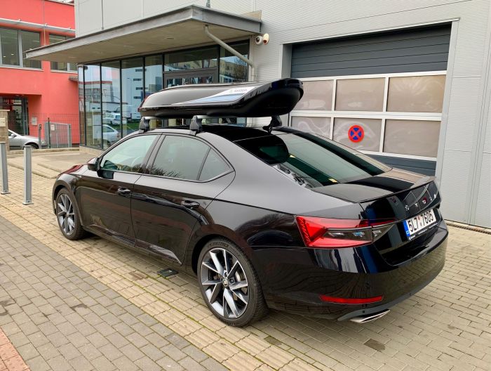 Náhľad produktu - Škoda originál strešný box - Čierny