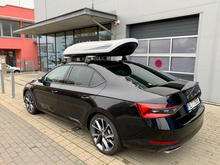 Náhľad produktu - Škoda originál strešný box - Biely