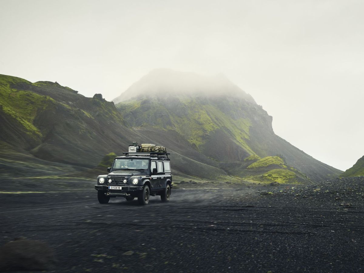 Náhľad produktu - Thule Caprock strešná platforma XL