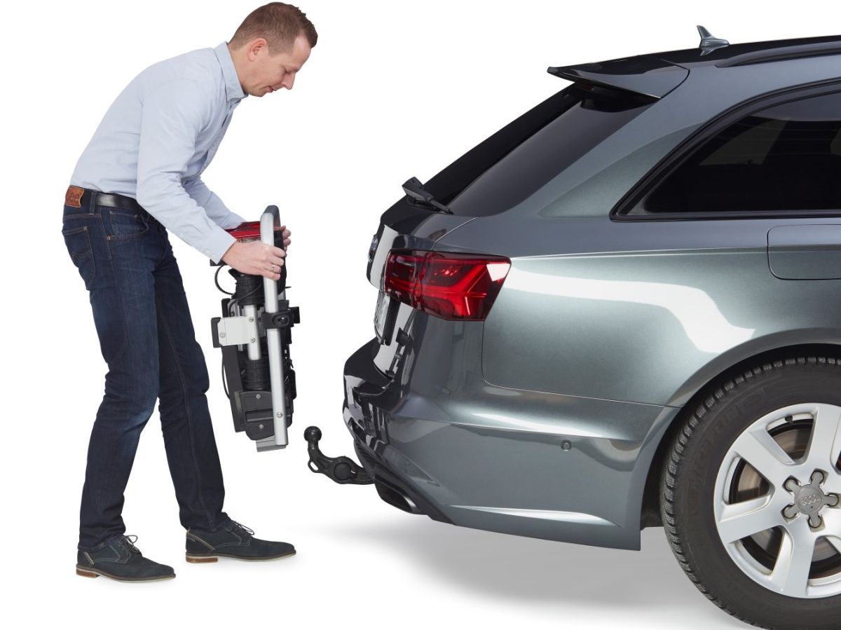 Náhľad produktu - UEBLER i21 nosič bicyklov pre 2 bicykle + park. senzory