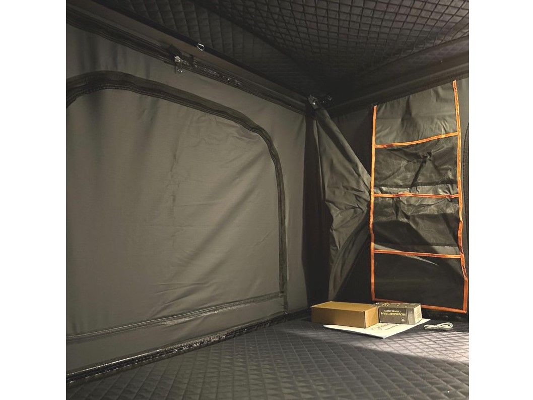 Náhľad produktu - Strešný autostan Aroso Schwarzwald pre 3 osoby - s alumíniovou škrupinou / sivý