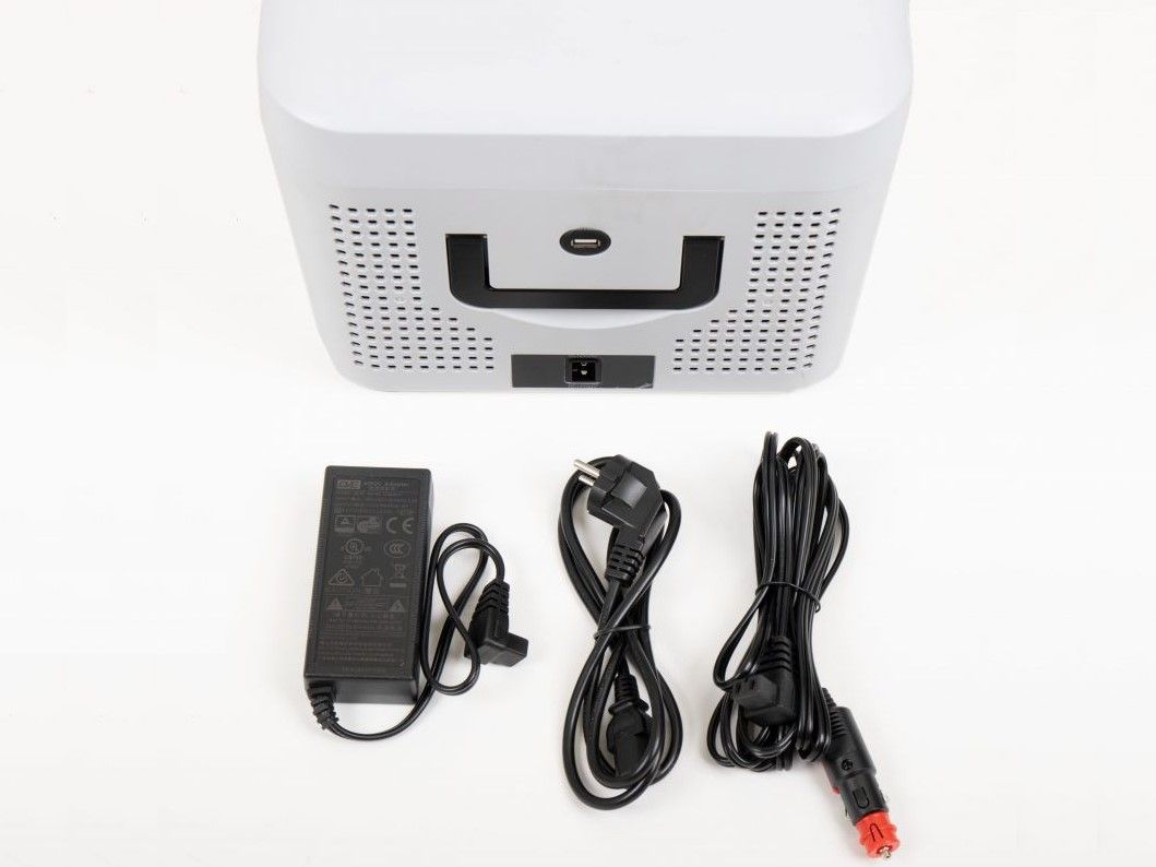 Náhľad produktu - Autochladnička / mraznička / chladnička kompresorová / chladiaci box do auta Aroso 12V/24V/230V 15l 