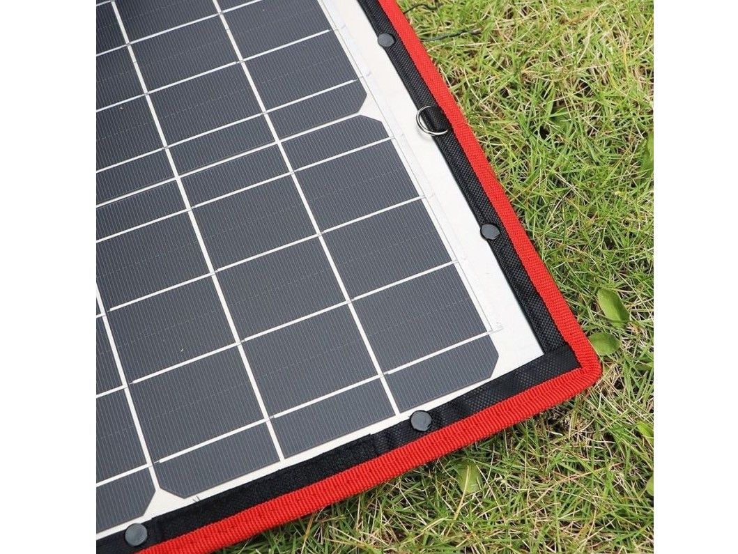 Náhľad produktu - Solárny panel rozkladací prenosný s PWM regulátorom 110W 12V/24V 106x73cm - do auta / na kempovanie