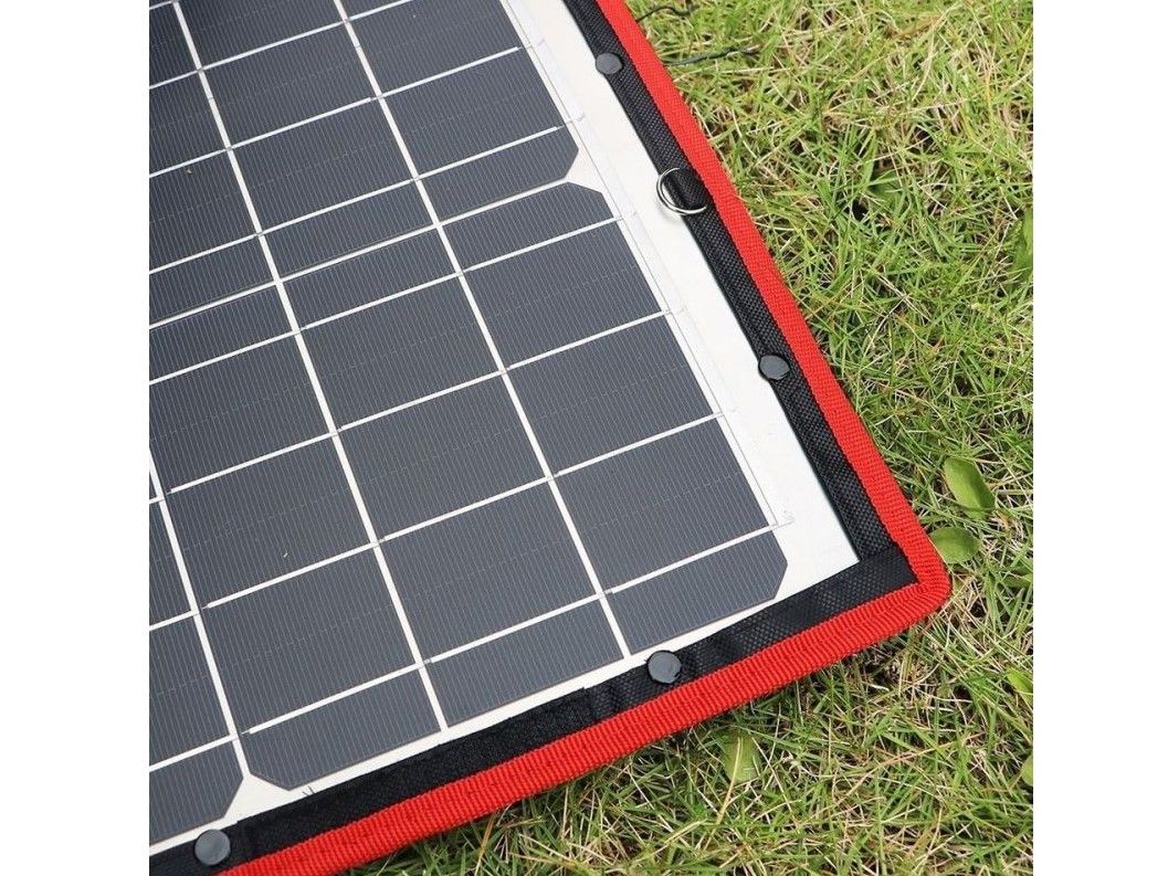 Náhľad produktu - Solárny panel rozkladací prenosný s PWM regulátorom 220W 12V/24V 212x73cm - do auta / na kempovanie