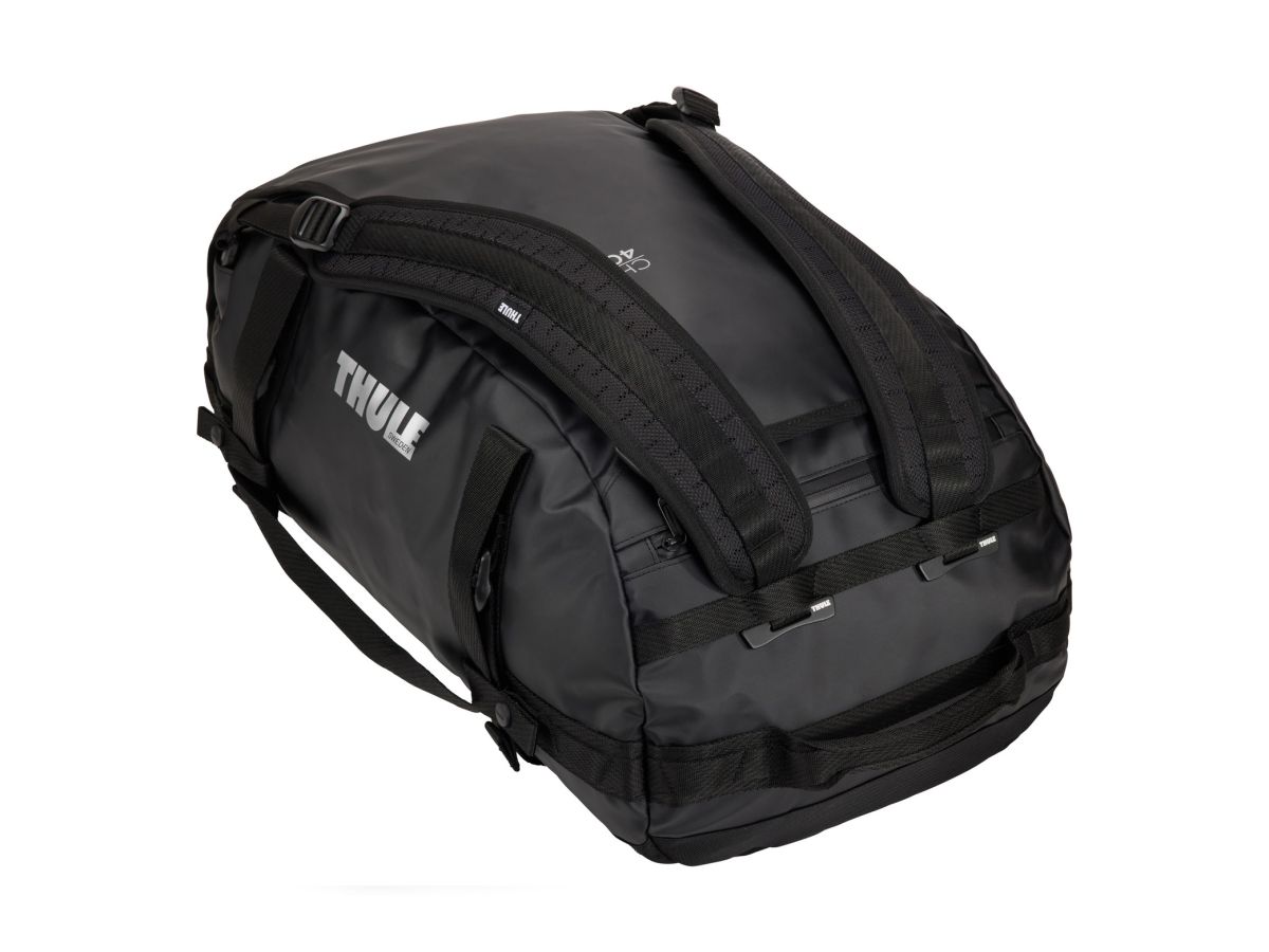 Náhľad produktu - Thule Chasm športová taška 40 l TDSD302 - čierna