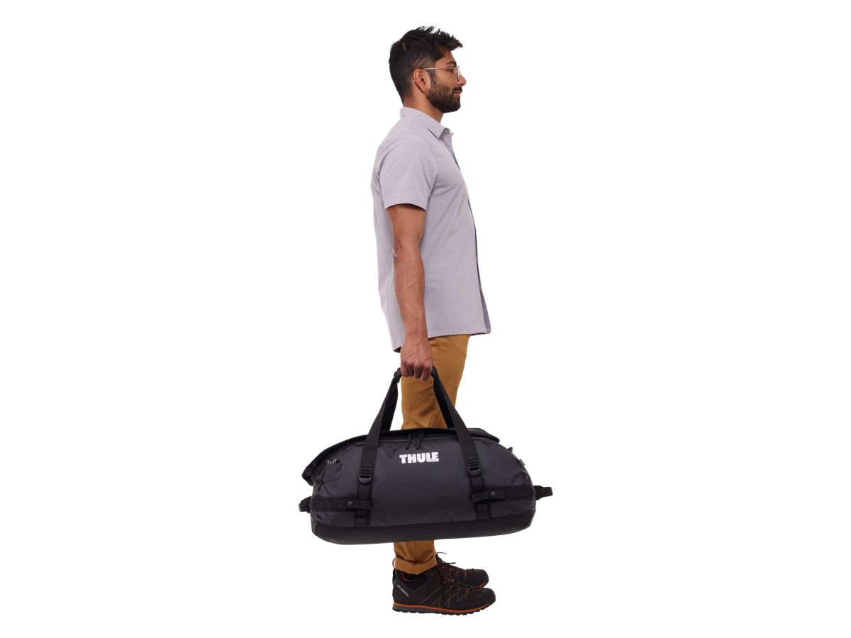 Náhľad produktu - Thule Chasm športová taška 40 l TDSD302 - čierna