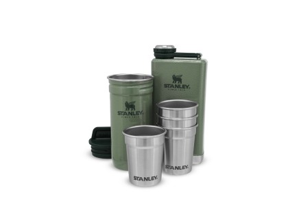 STANLEY Darčekový set Adventure series ploskačka/butylka 250ml + panáky 4ks zelená