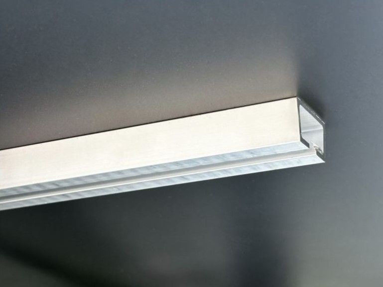 Náhľad produktu - Autostan Aroso Tauern pre 3 osoby - s alumíniovou škrupinou / šedý