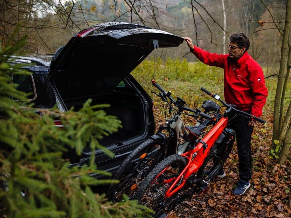 Náhľad produktu - TMK FLY 02 pre 2 kolesá (skladací) ORANGE + vak